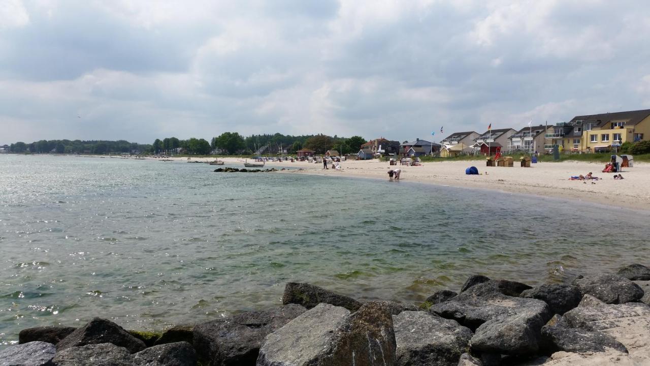 Zum Wohlfuehlen Ferienwohnung Fuer Max 5 Erwachsene Und 1 Kind, Schwimmbad Vor Der Tuer, Tiere Erlaubt Sierksdorf Exteriér fotografie